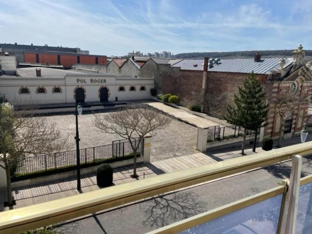 Ferienwohnung Le 21 Épernay Exterior foto